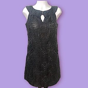 B.B. DAKOTA SHIFT DRESS